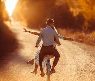 BeeTalk RECENSIONE: funziona in 2025?