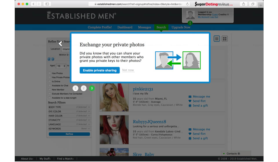 Uznani mężczyźni zapisują się