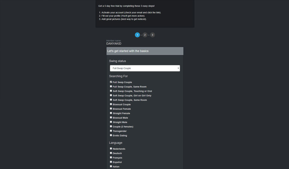 Suíomh Gréasáin, Aip, Comhéadan, Clárú